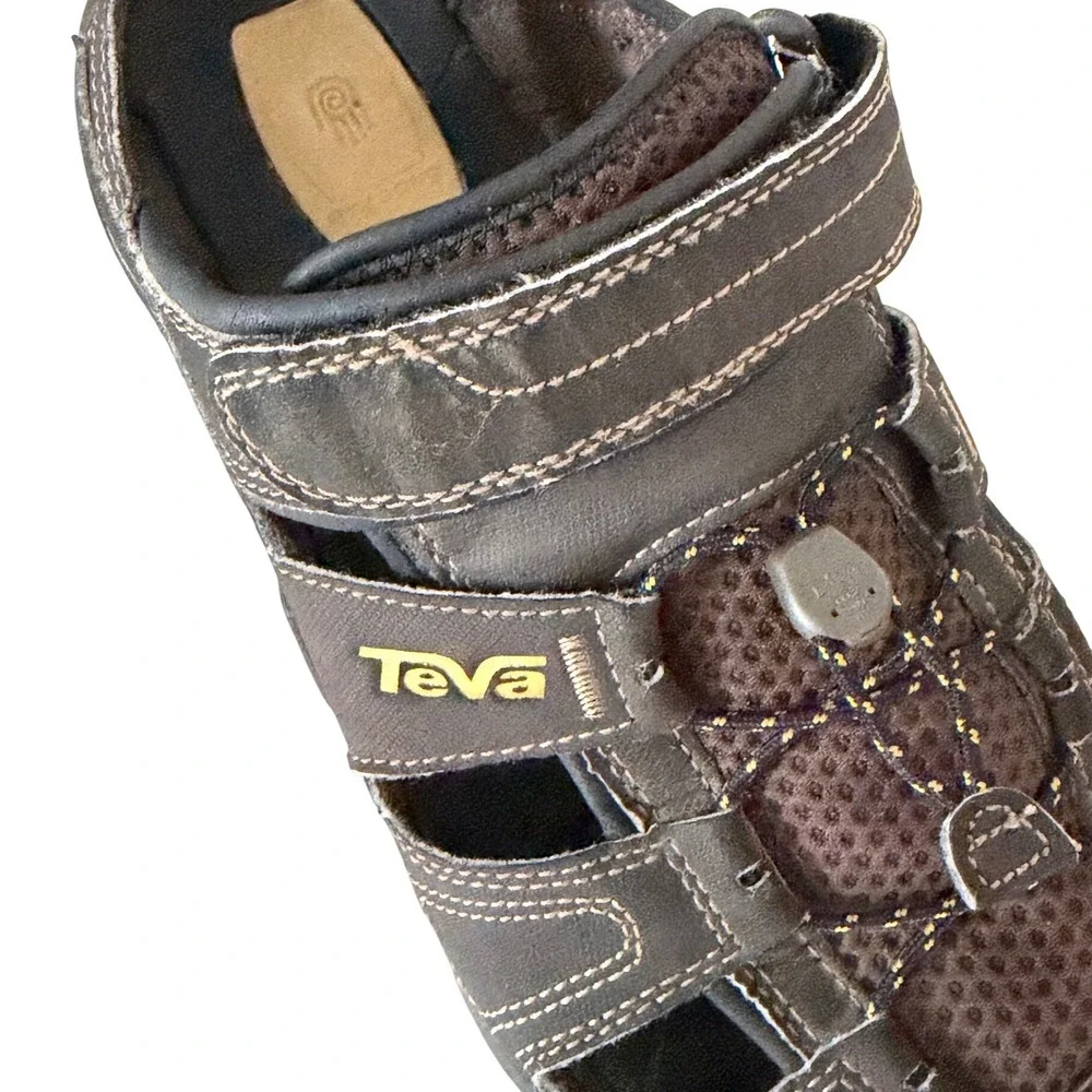 Teva Omnium Men's Brown Closed Toe Hiking Water Sandals ShocPad 1001116 Size 11‎